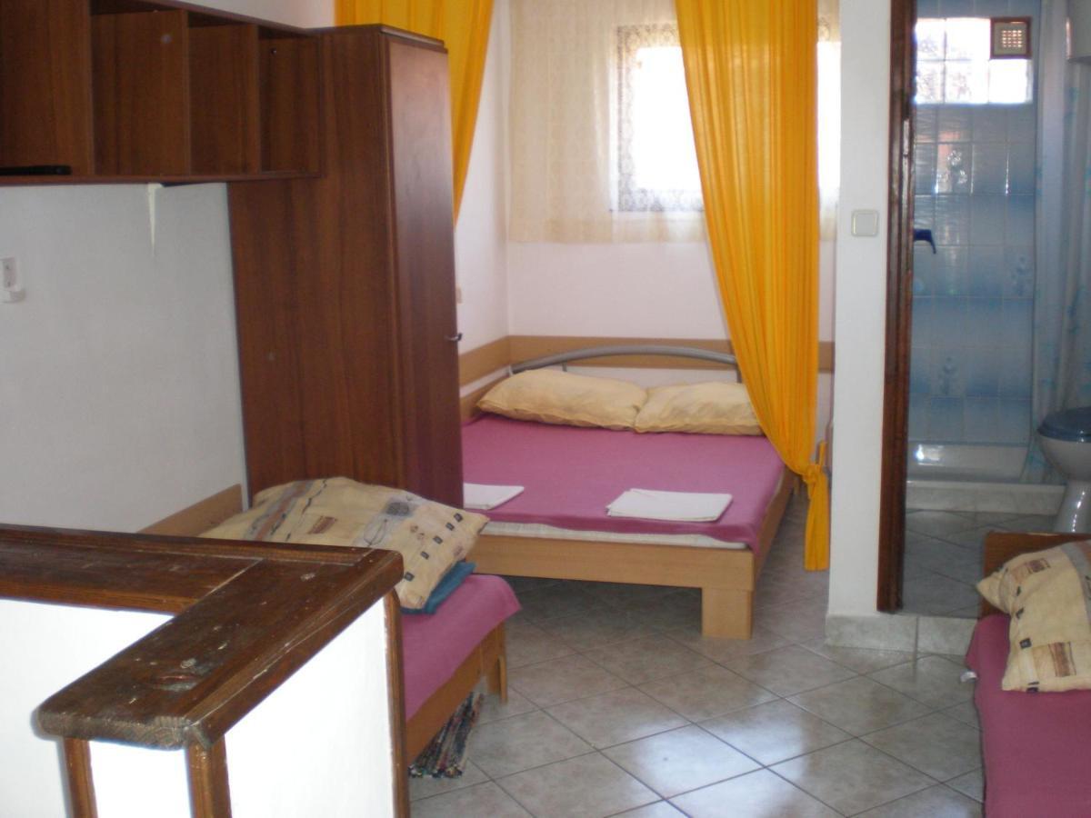 Apartments Pogacic 维尔 外观 照片