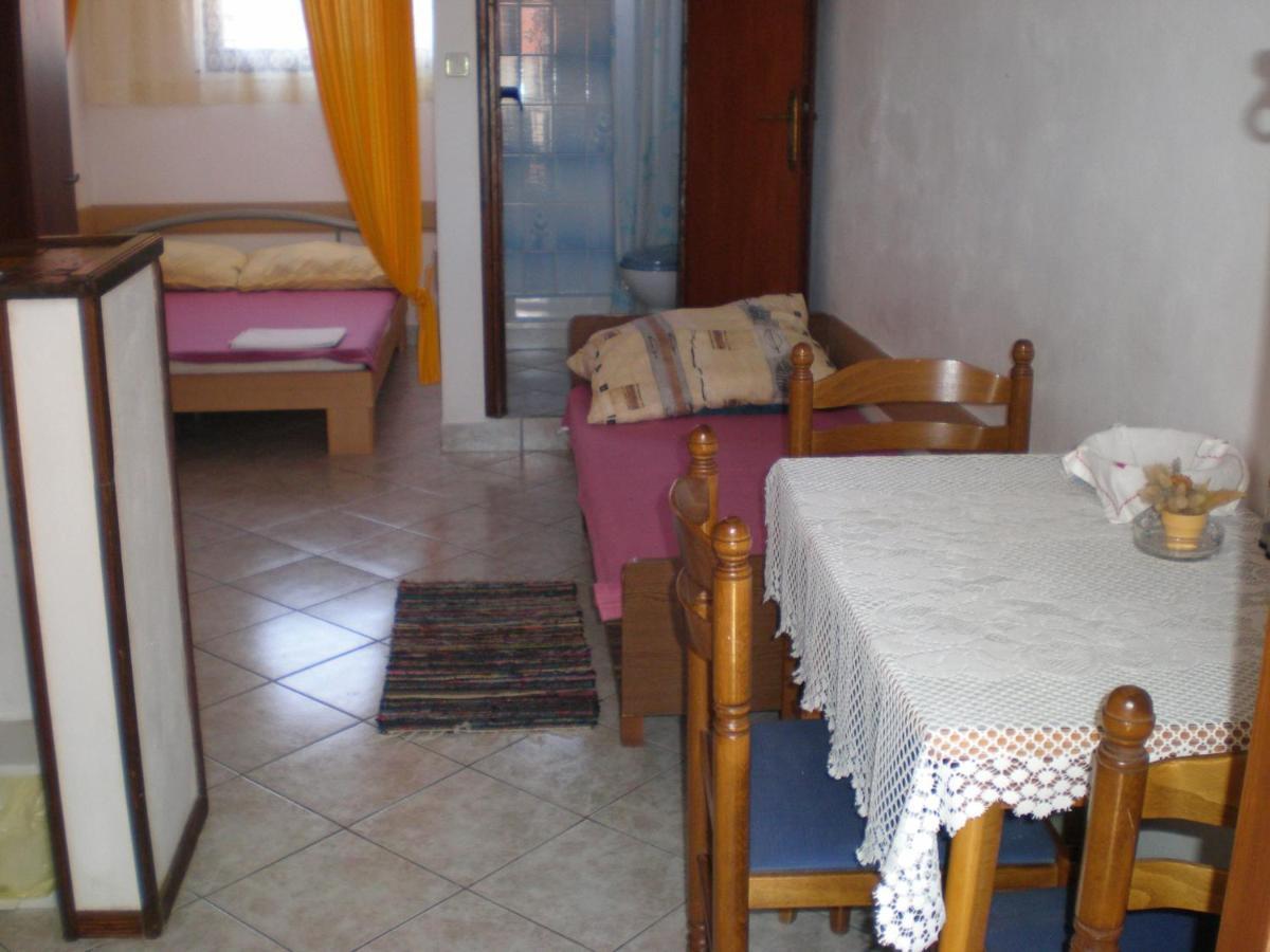 Apartments Pogacic 维尔 外观 照片