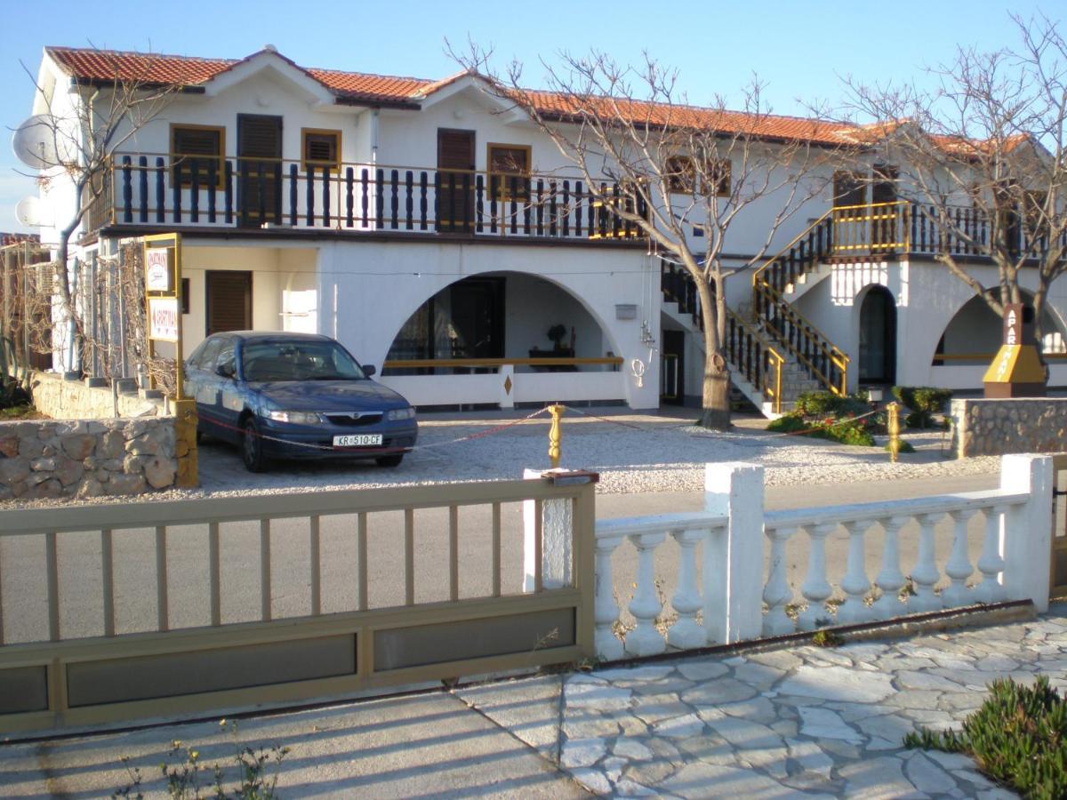 Apartments Pogacic 维尔 外观 照片