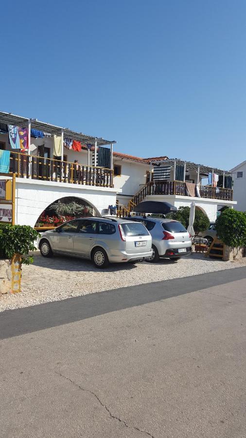 Apartments Pogacic 维尔 外观 照片